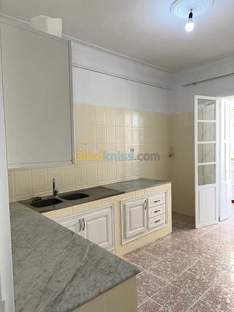 Location Appartement F2 Alger Draria