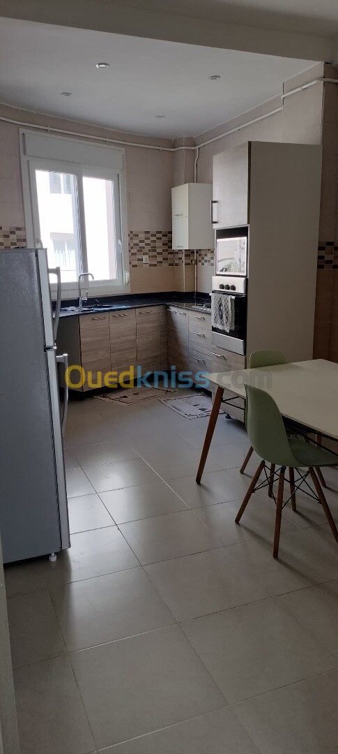 Location Appartement F4 Alger Birkhadem