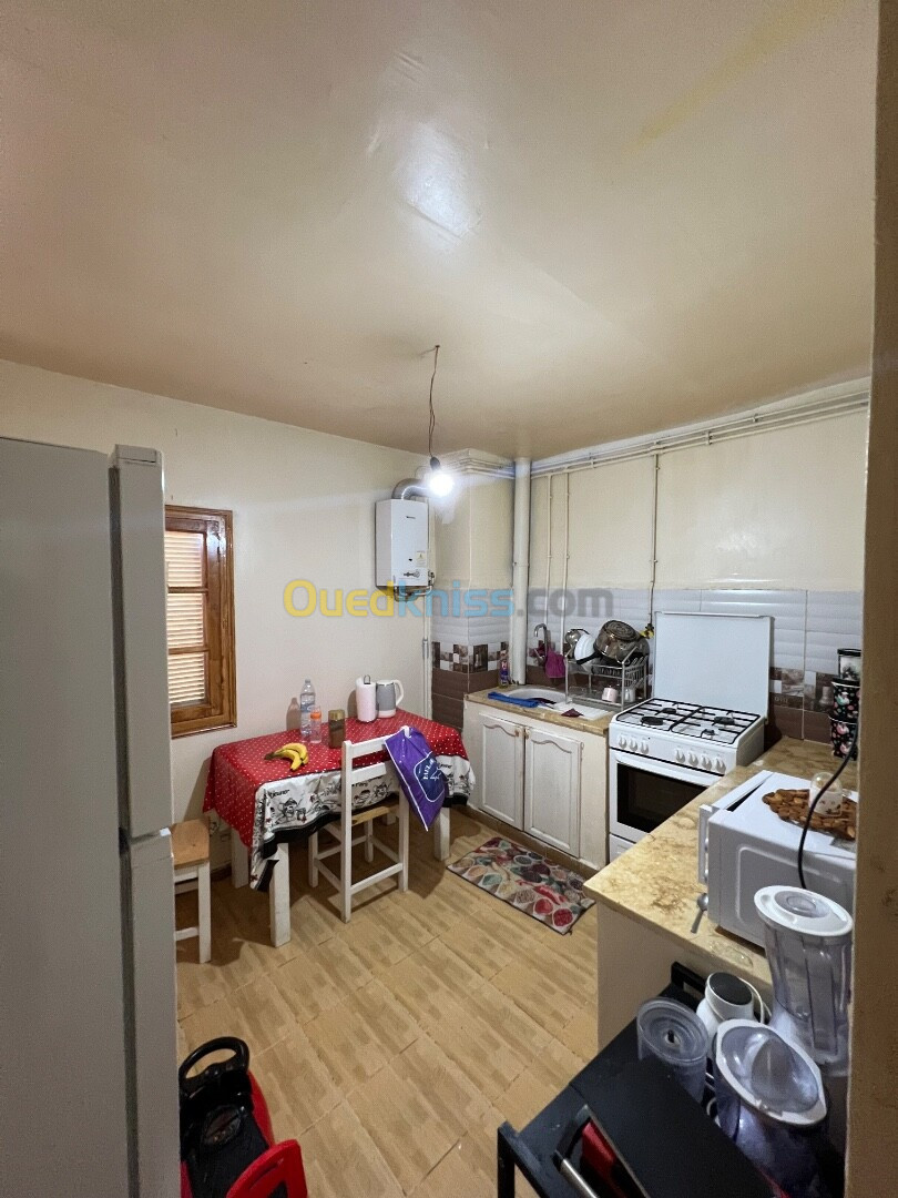 Location Appartement F3 Alger El achour