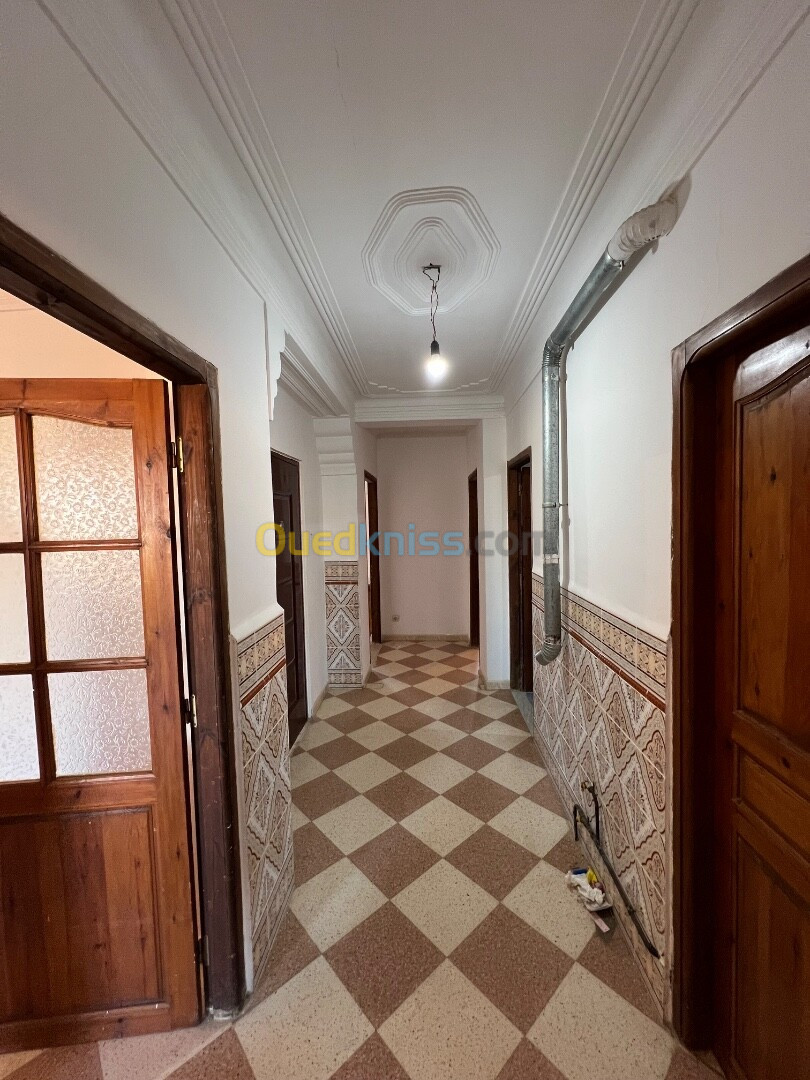 Location Appartement F3 Alger Draria