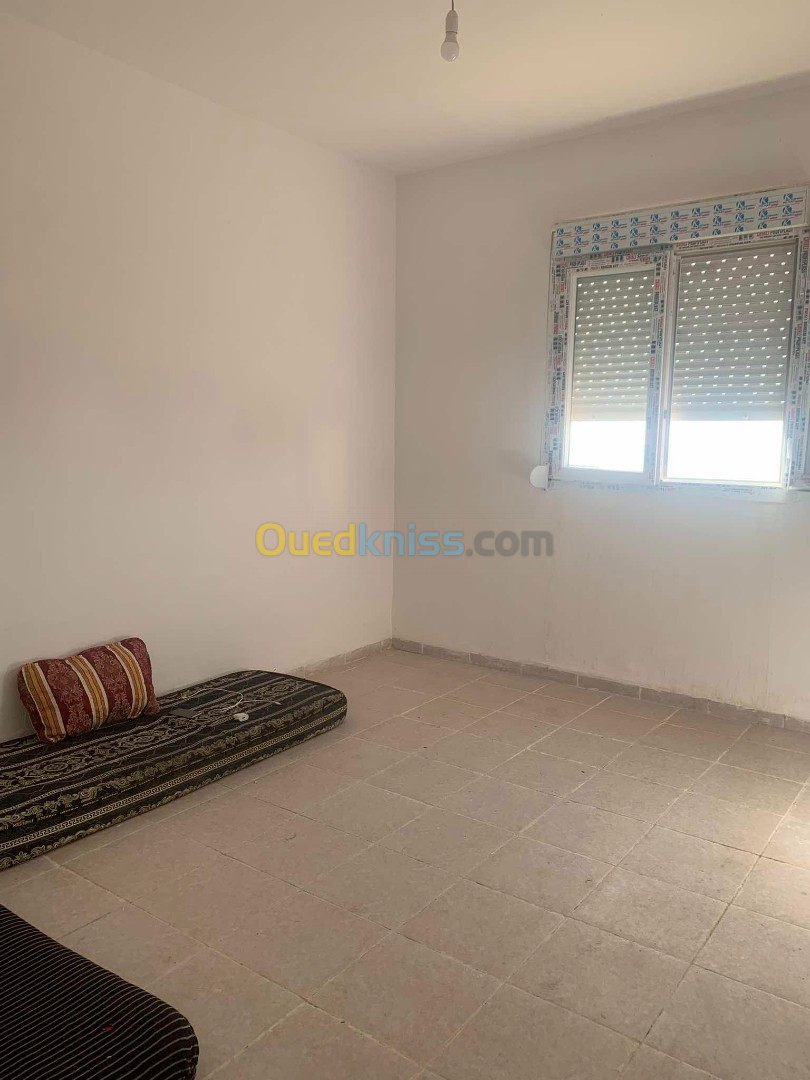 Location Appartement F3 Tipaza Cherchell