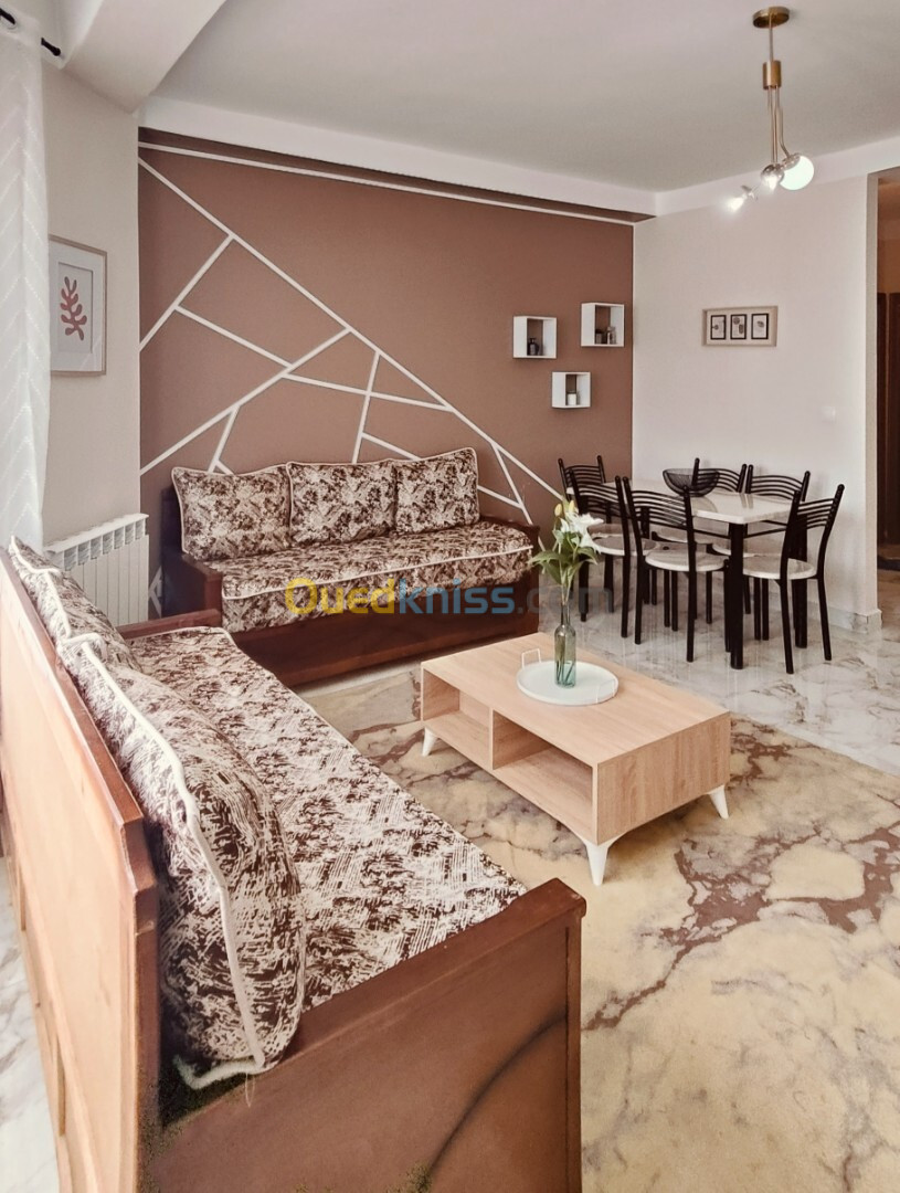 Location vacances Appartement F3 Skikda Collo