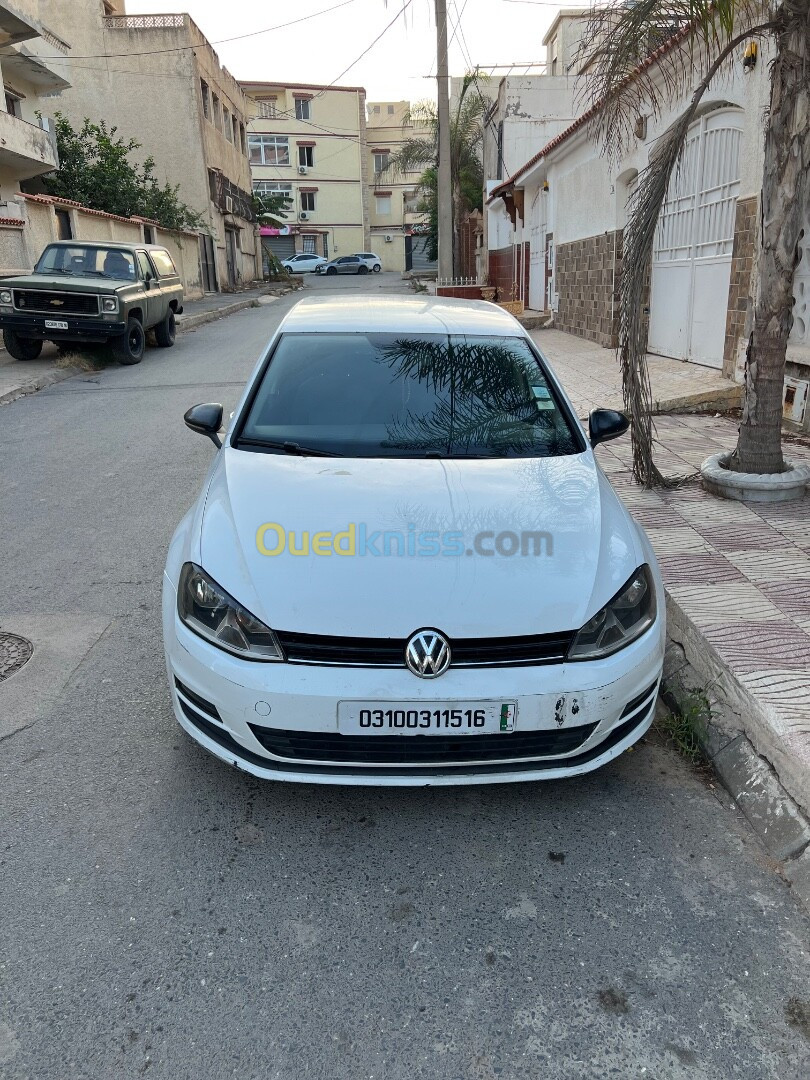 Volkswagen Golf 7 2015 Trendline +