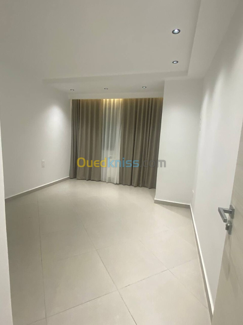 Vente Appartement F3 Alger Bordj el kiffan