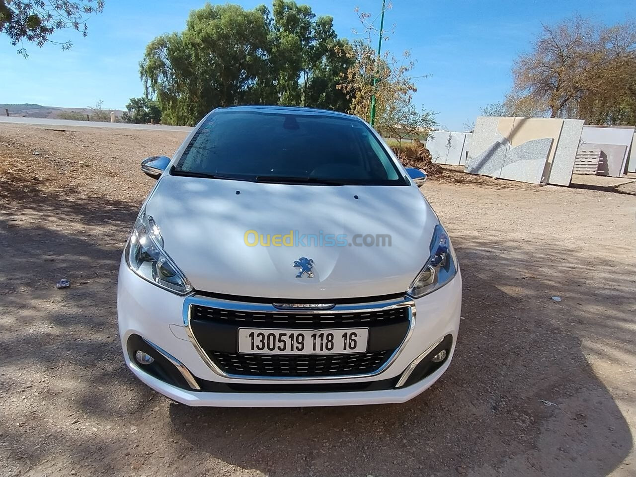 Peugeot 208 2018 allure