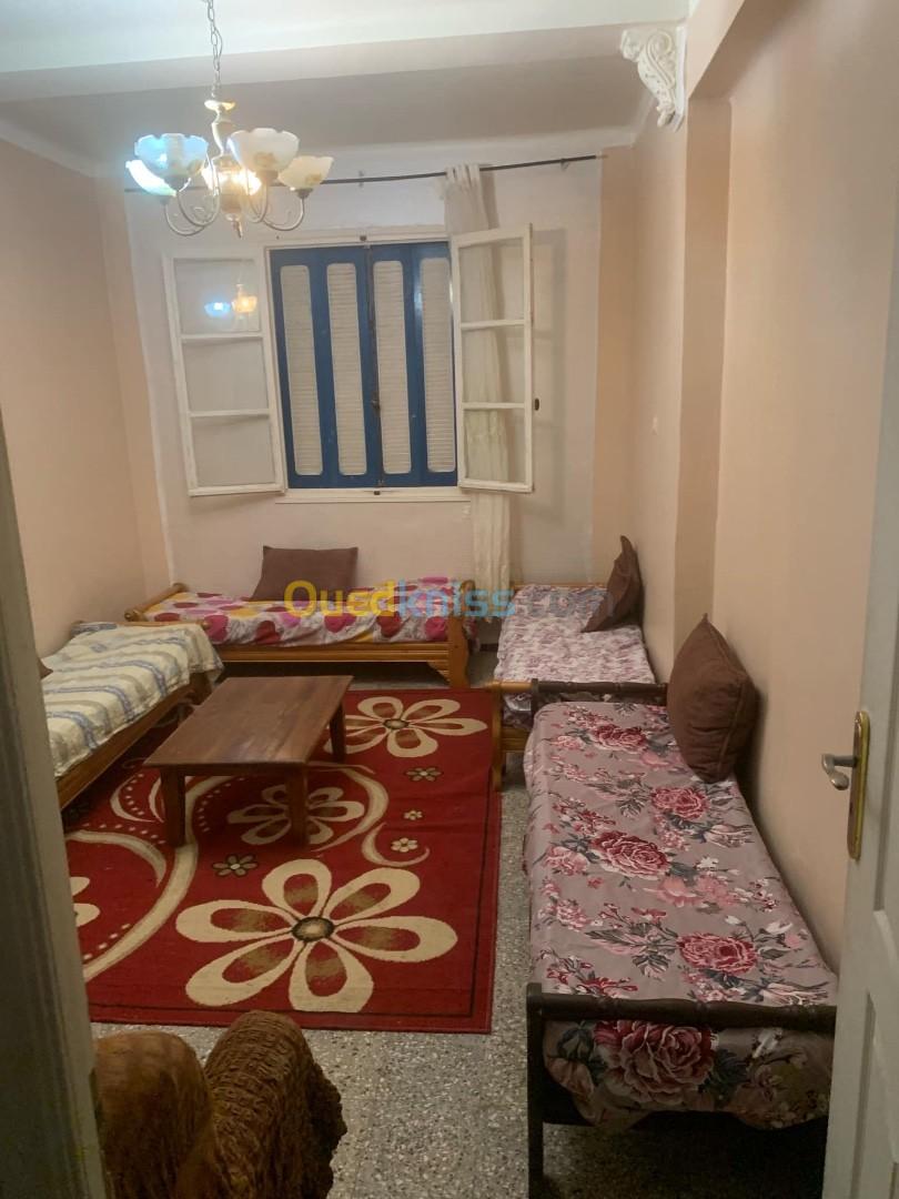 Location vacances Appartement F4 Jijel El aouana