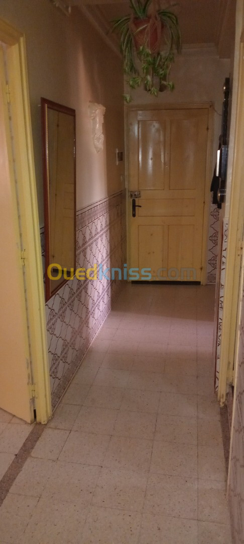 Vente Appartement F3 Tiaret Tiaret