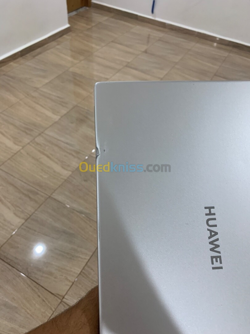 Matebook d15