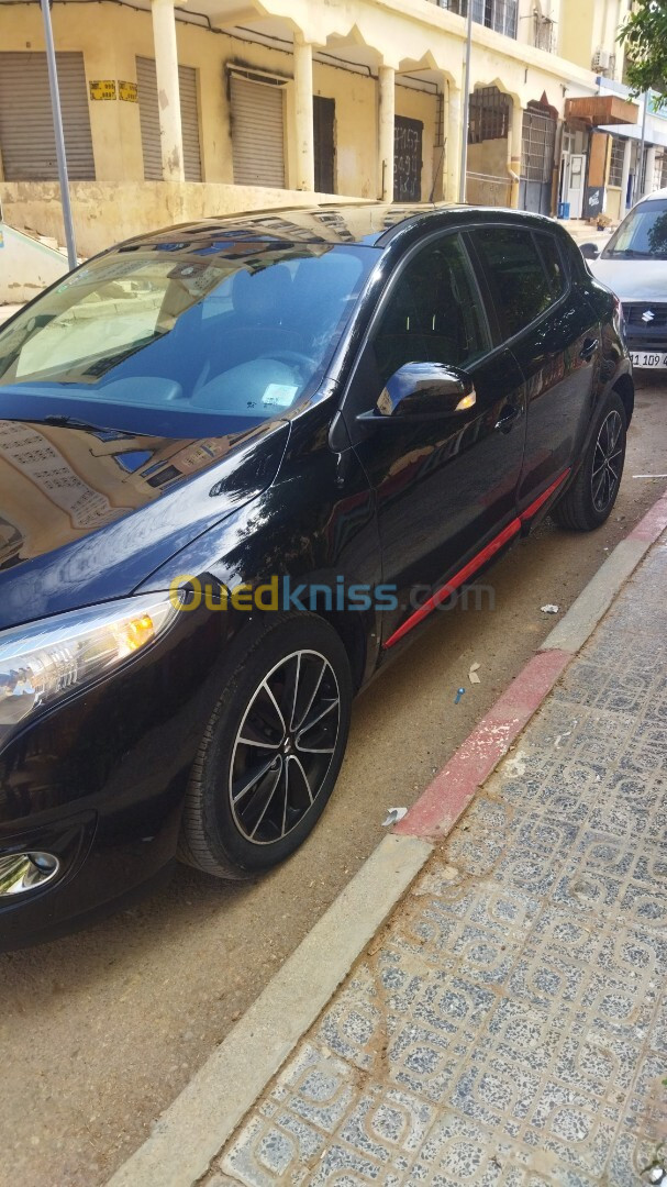 Renault Megane 3 2014 New Play