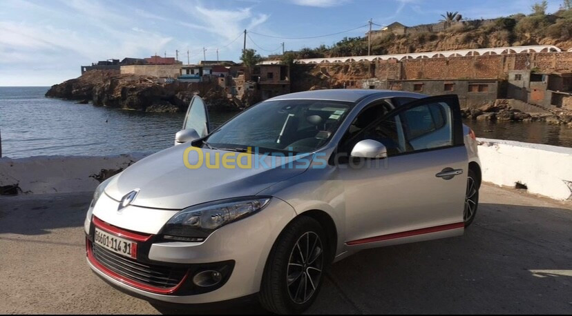 Renault Megane 3 2014 New Play