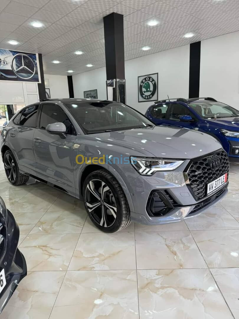 Audi Q3 2022 Q3