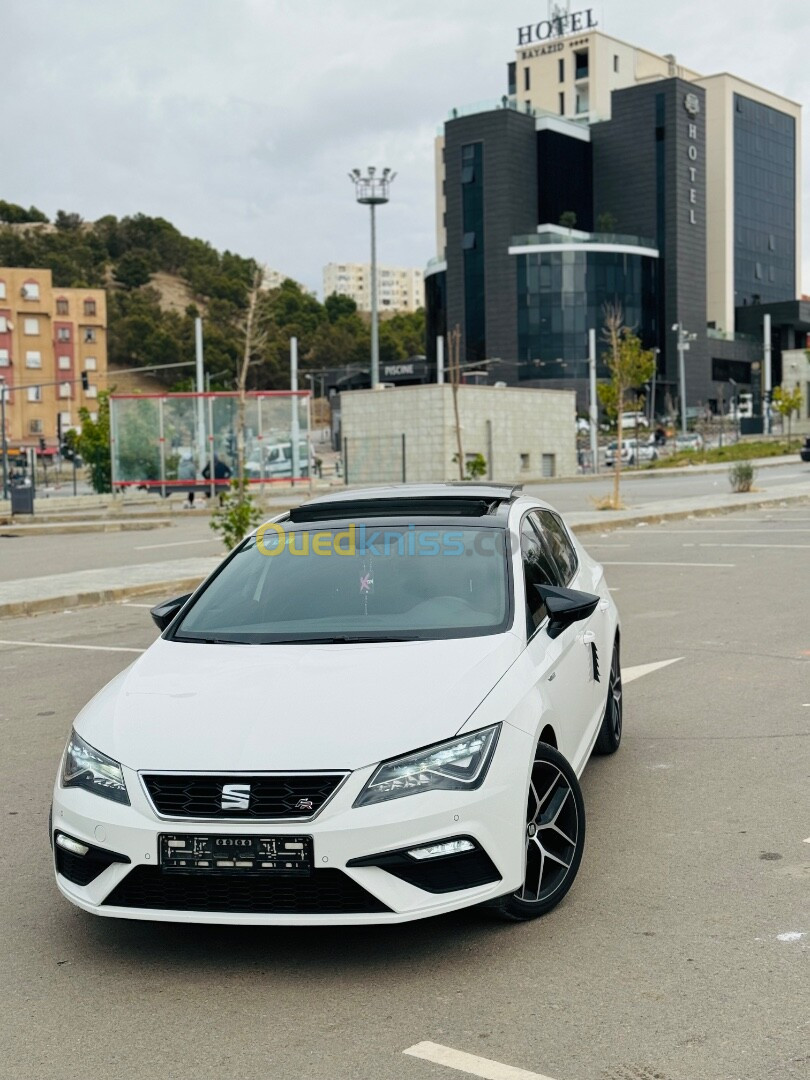 Seat Leon 2018 FR+ seat sand