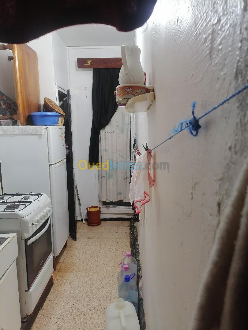 Echange Appartement F2 Oran El Kerma