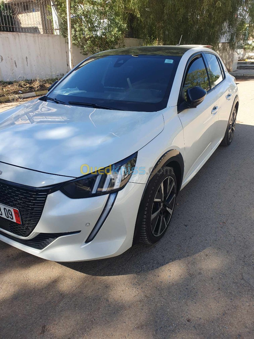 Peugeot 208 2023 GT