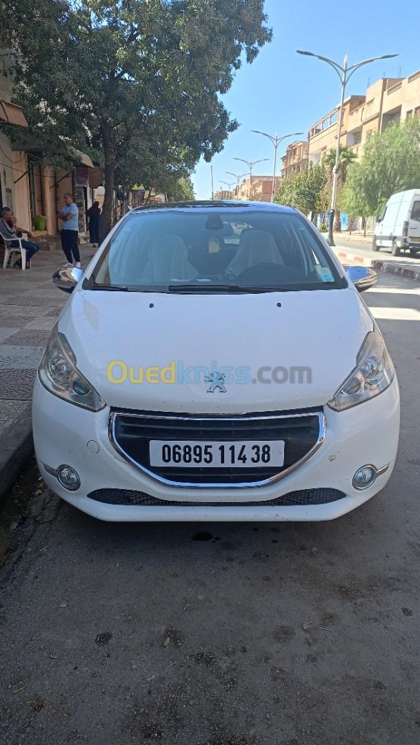 Peugeot 208 2014 208