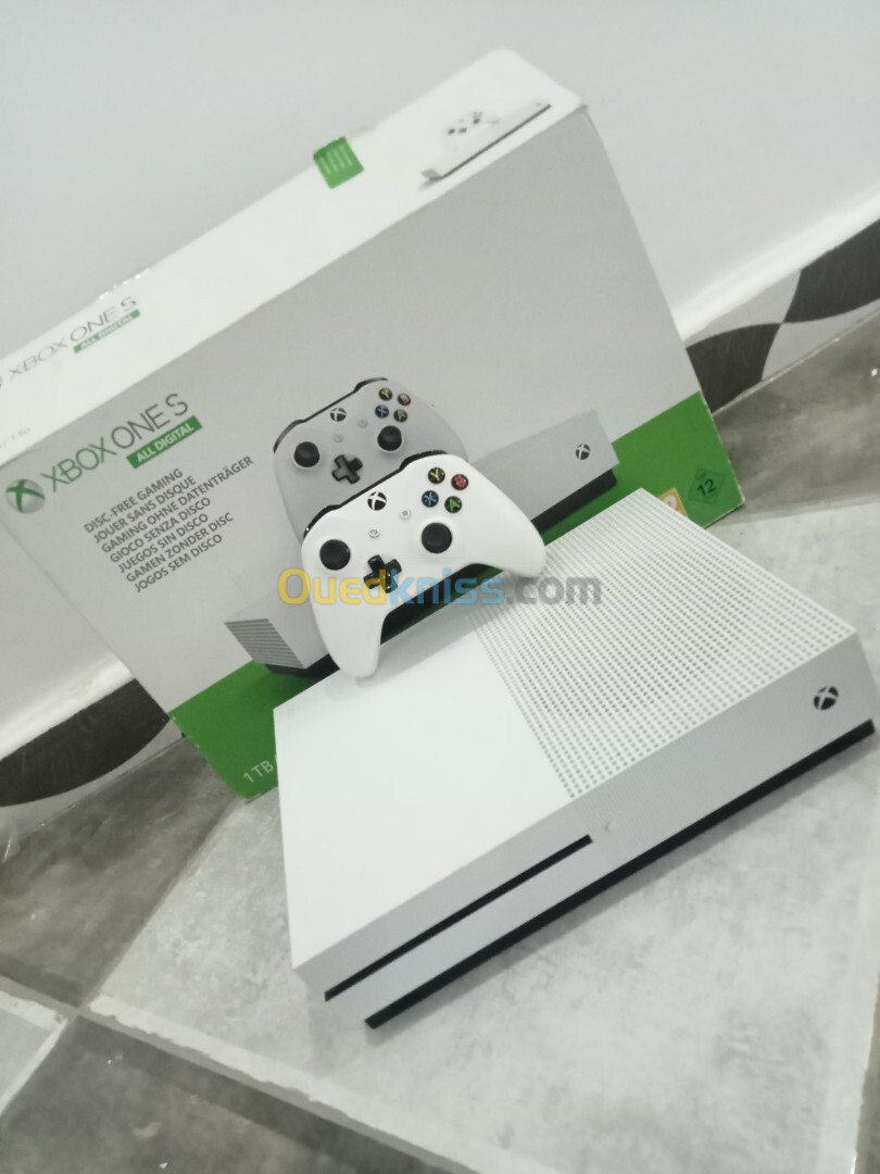 Xbox one s 500 G 