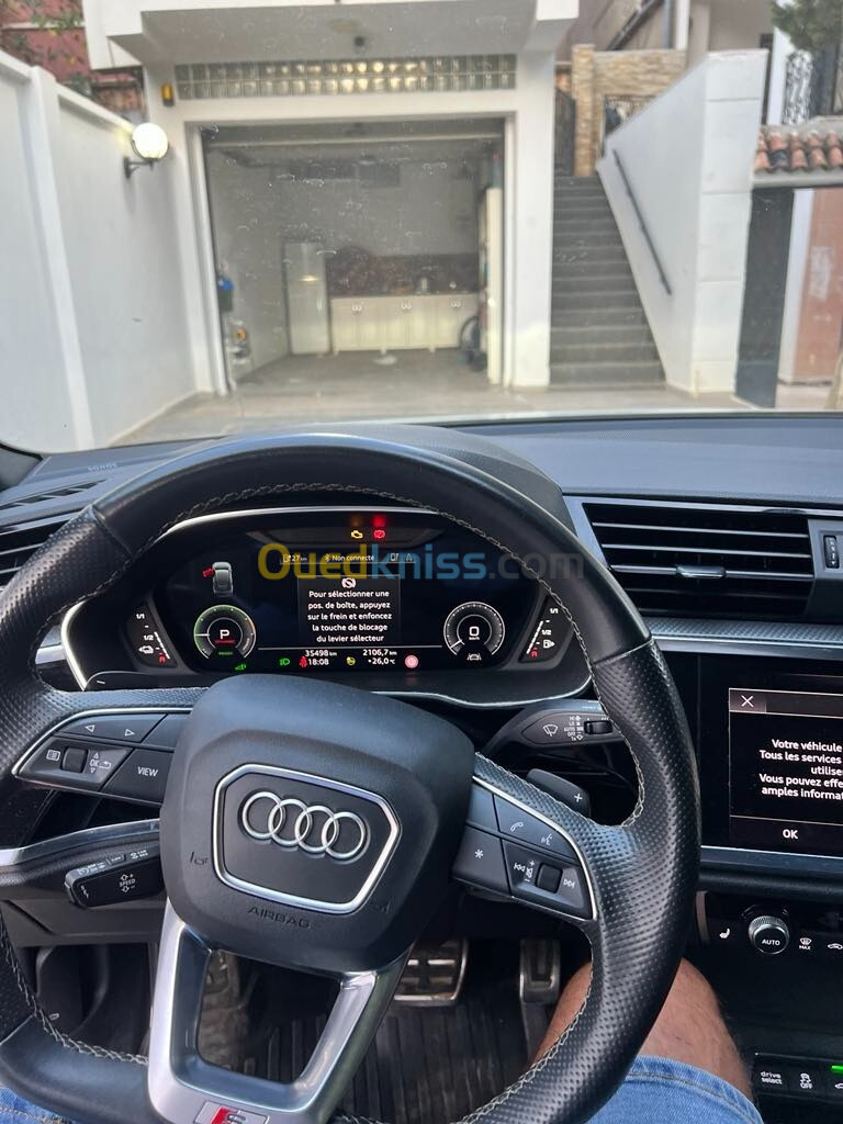 Audi Q3 2023 S line