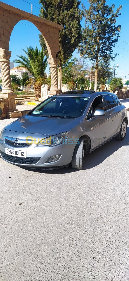 Opel Astra 2012 Astra