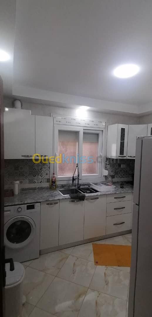 Location vacances Appartement F3 Alger Bordj el kiffan