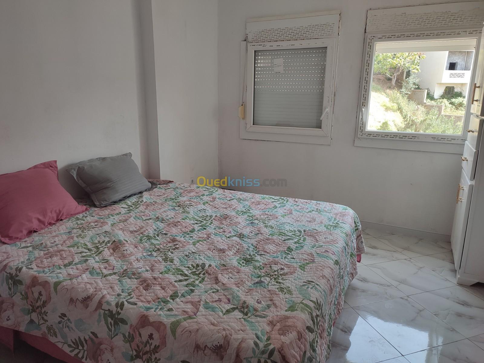 Location vacances Appartement F3 Tizi Ouzou Tigzirt