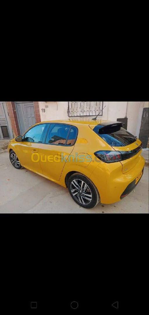 Peugeot 208 2022 Allure