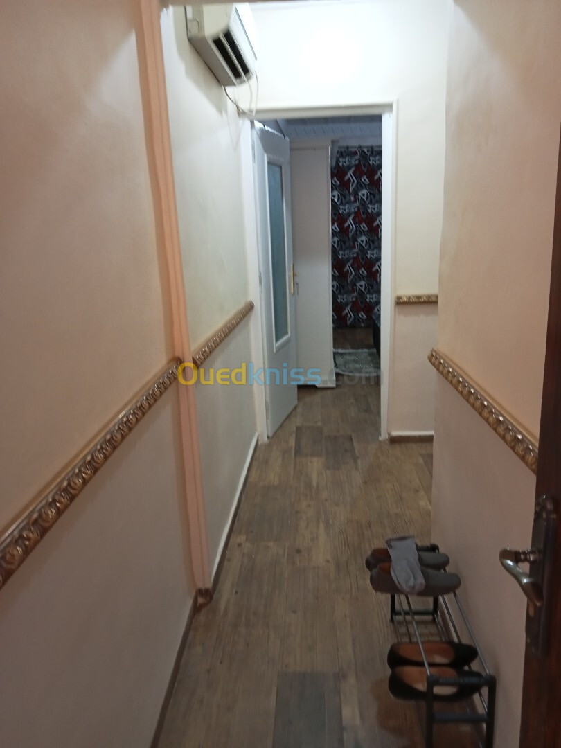 Location Appartement F2 Batna Batna