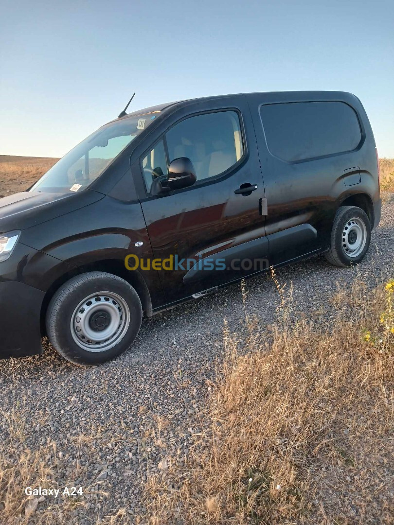 Fiat Doblo 2024 2024