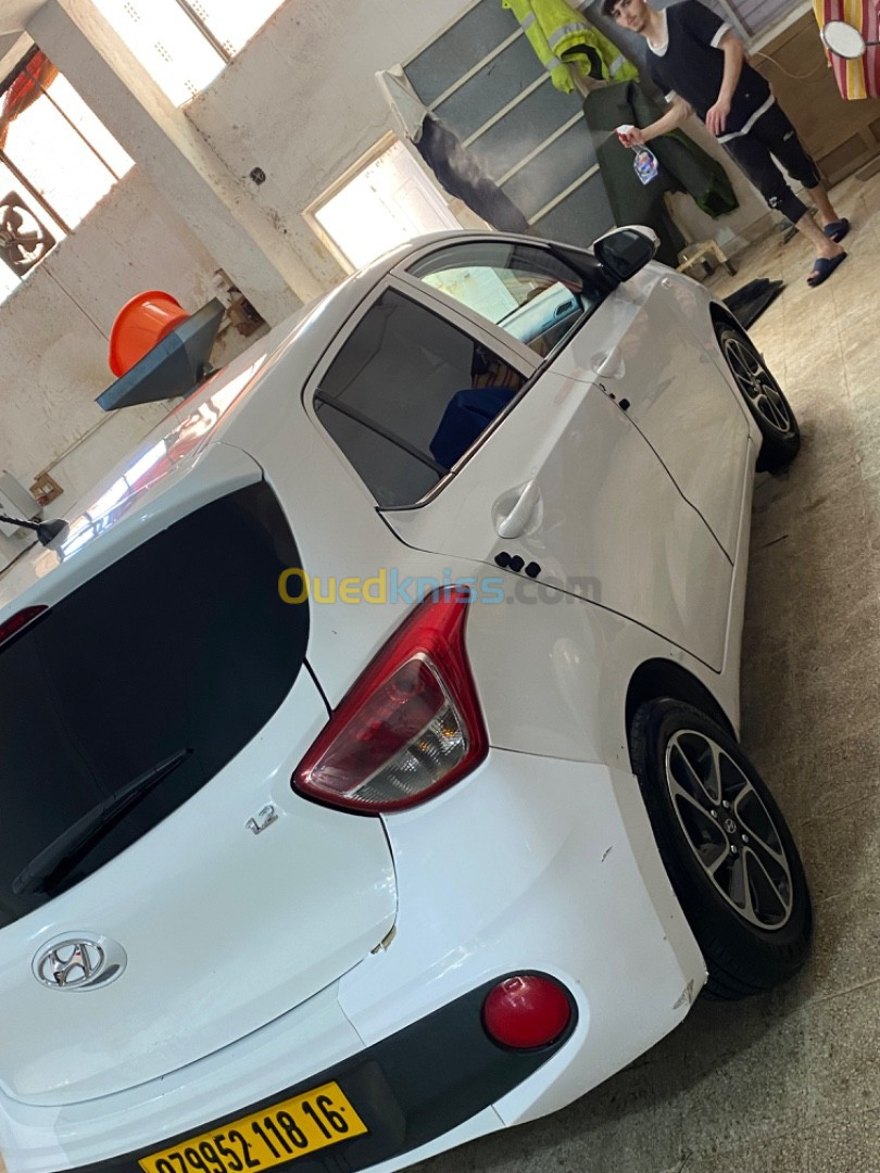 Hyundai Grand i10 2018 La toute option