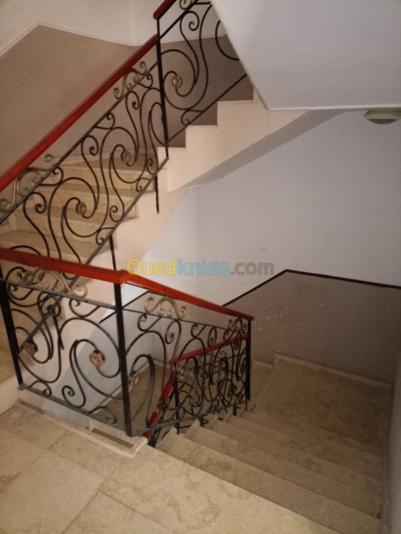 Location Appartement F4 Alger Reghaia