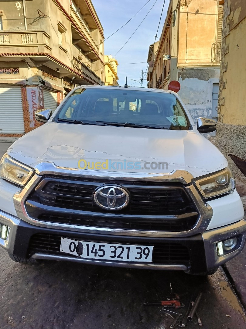 Toyota Hilux 2021 LEGEND DC 4x4 Pack Luxe