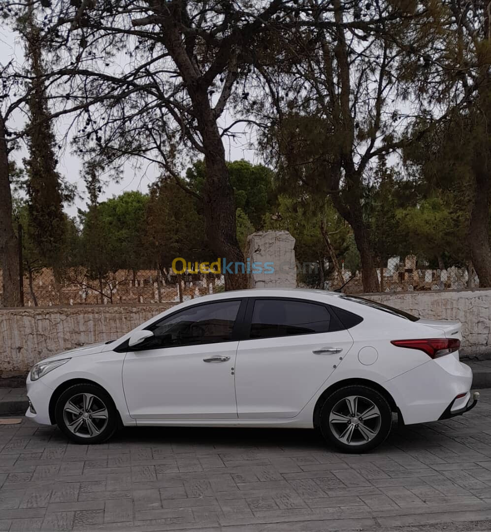 Hyundai Accent RB  4 portes 2018 Accent RB  4 portes