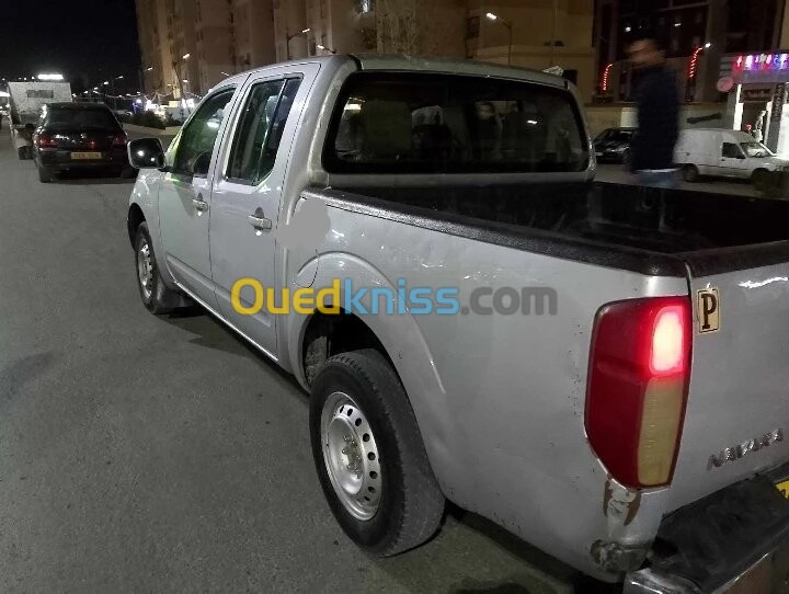 Nissan Navara 2014 Elegance 4x2