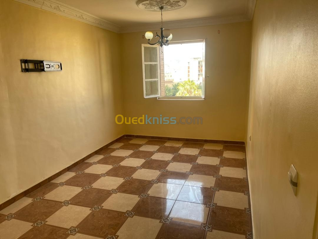 Vente Appartement F2 Oran Oran