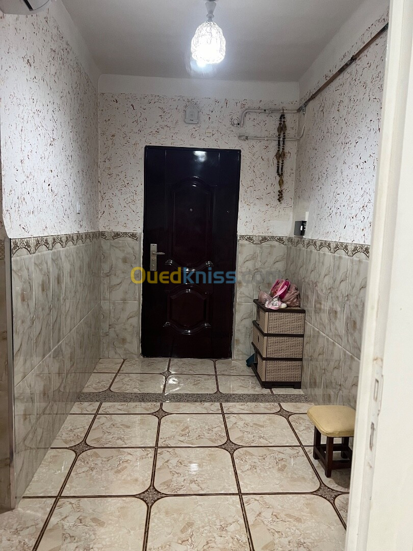 Vente Appartement F5 Bouira El hachimia