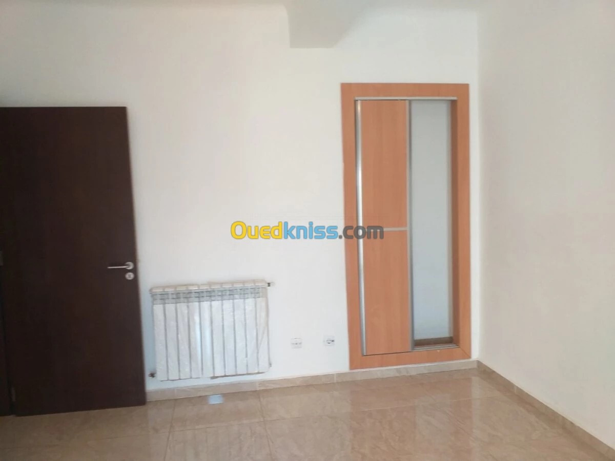 Location Appartement F4 Alger Reghaia