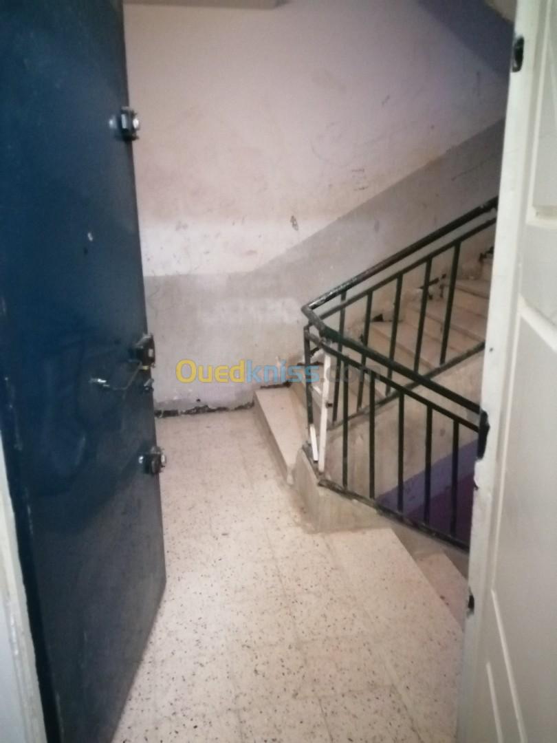 Vente Appartement F2 Constantine Hamma bouziane