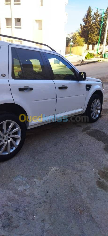 Land Rover Land Rover  2011 