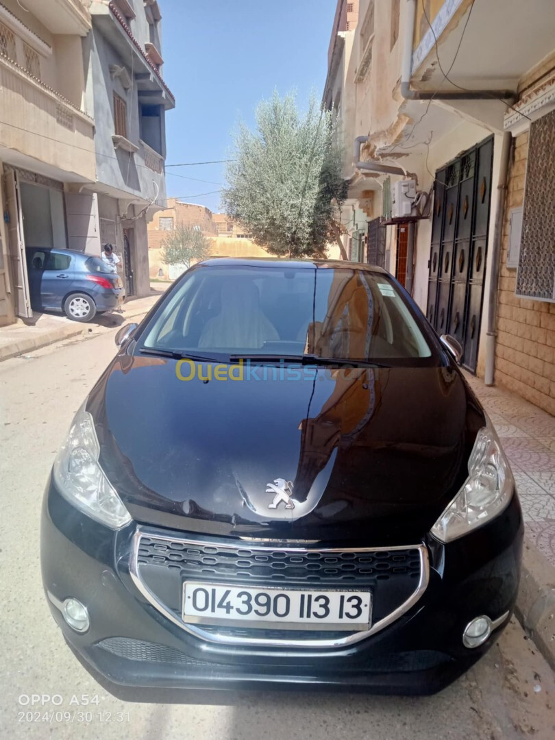 Peugeot 208 2015 208