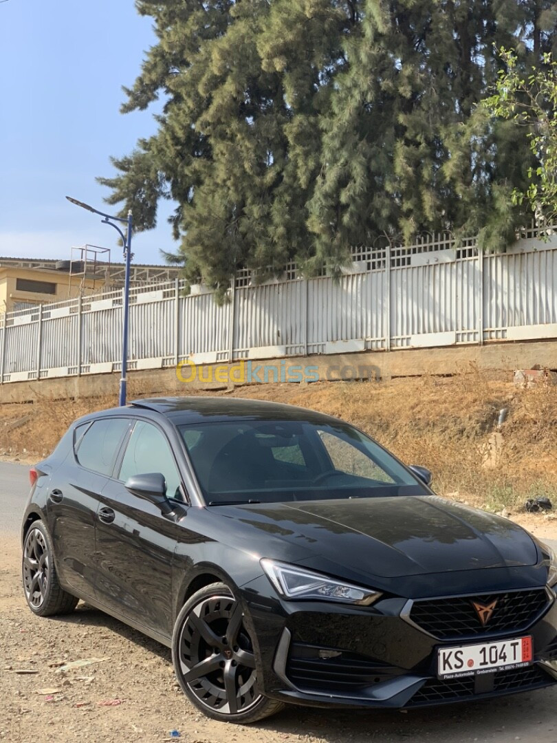 Cupra Leon 2022 Hybride 245 ch