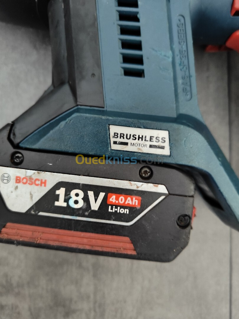 Bosch perforateur 18v brushless motor 