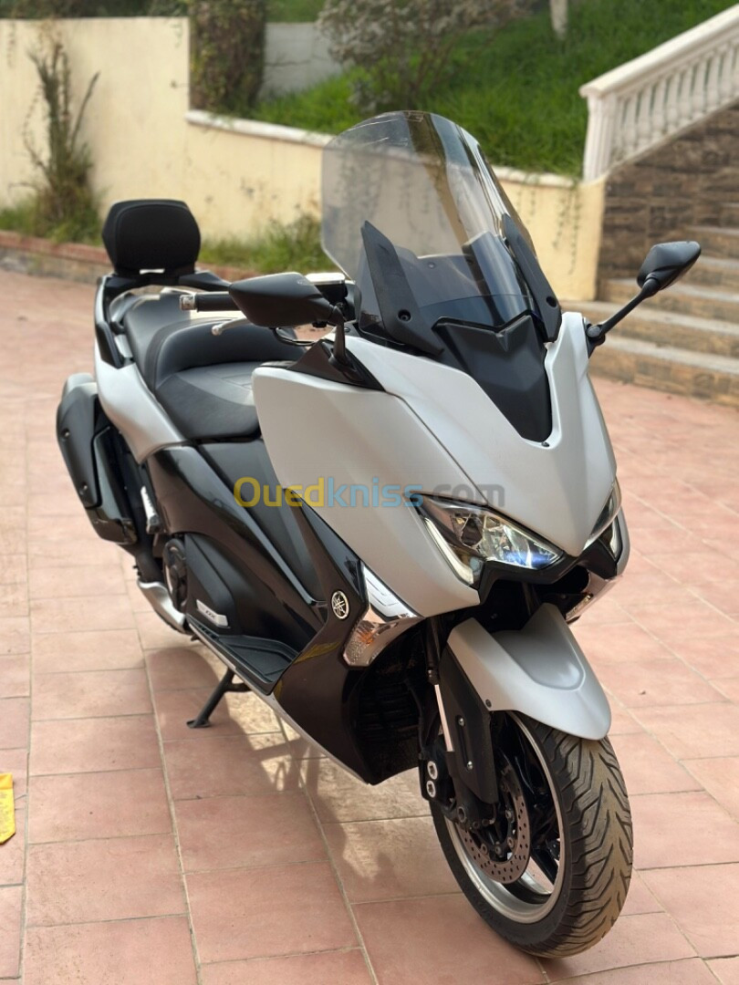 Yamaha Tmax dx 2020