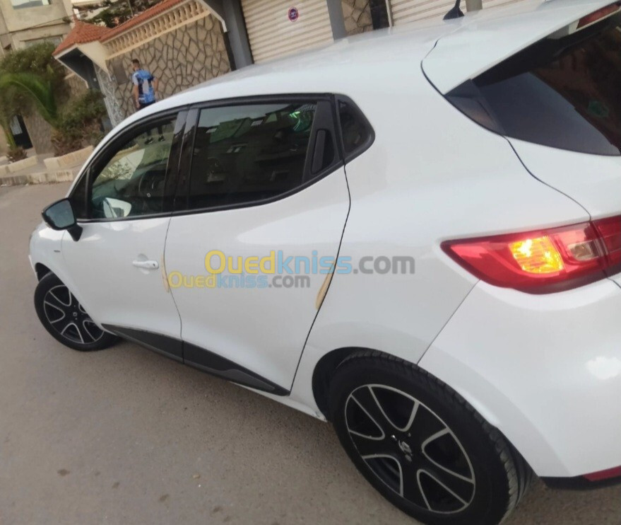 Renault Clio 4 2015 Limited