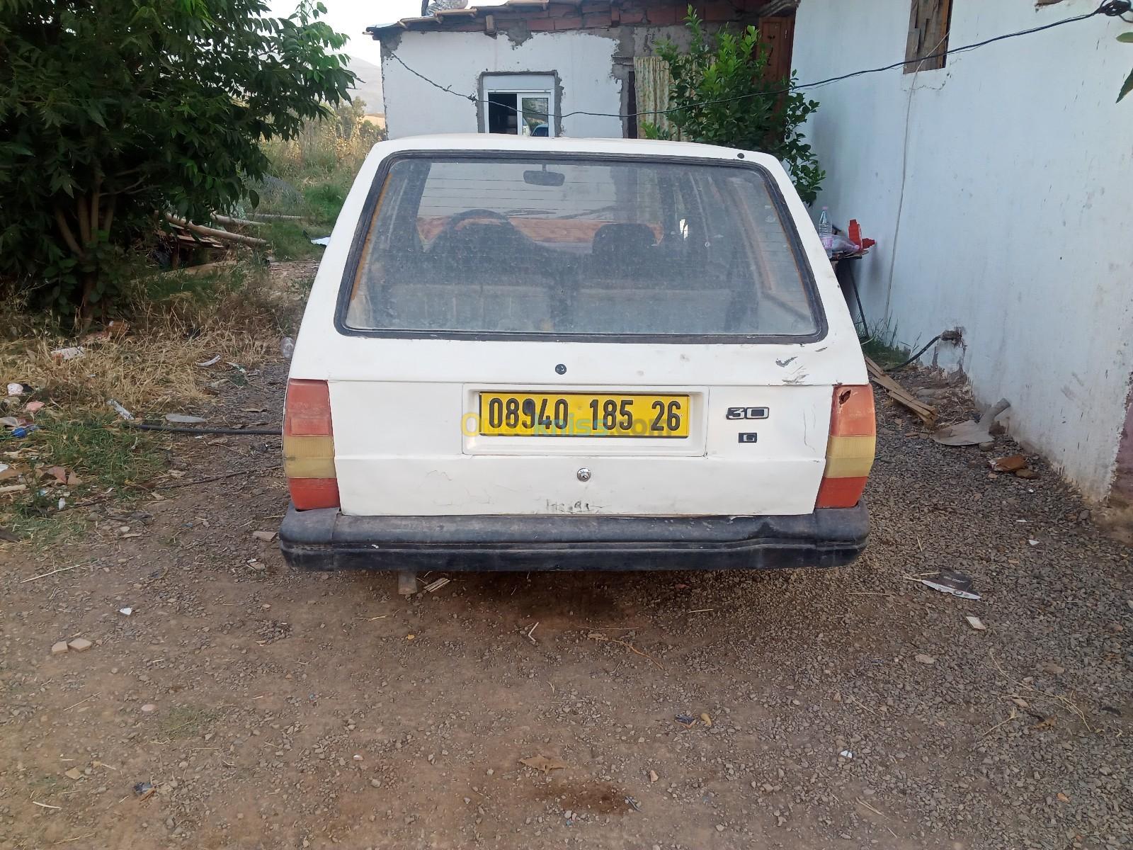 Peugeot 305 1986 305