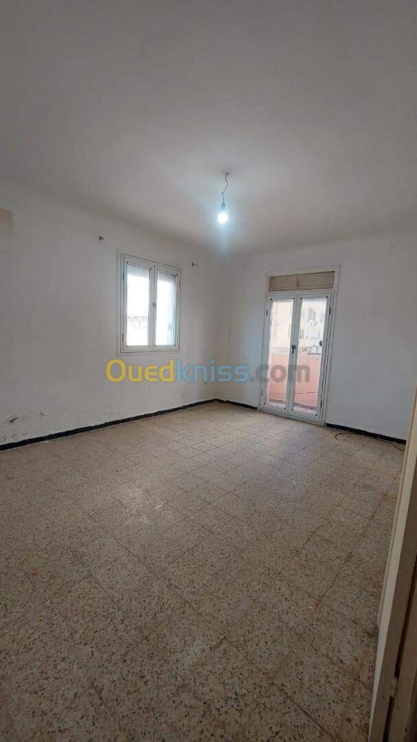 Vente Appartement F3 Oran Bir el djir