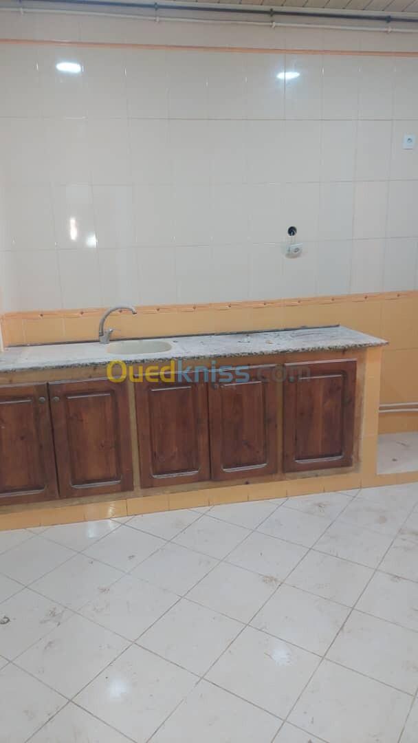 Location Appartement F4 Oran Oran