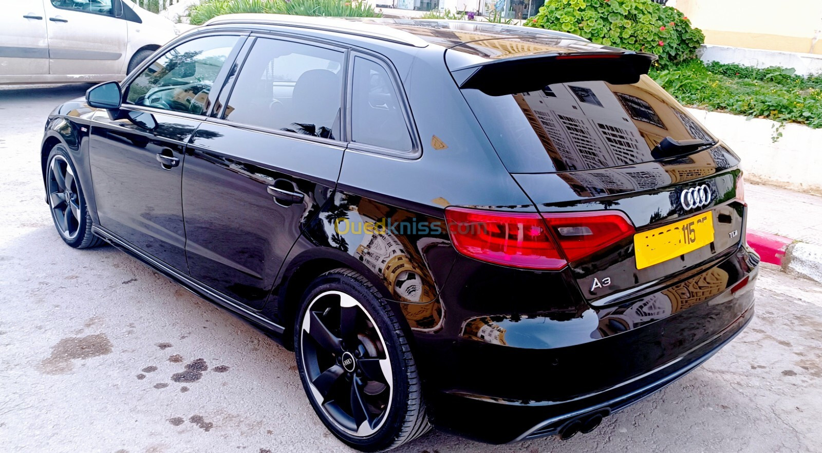 Audi A3 Sport Back 2015 S-Line Style