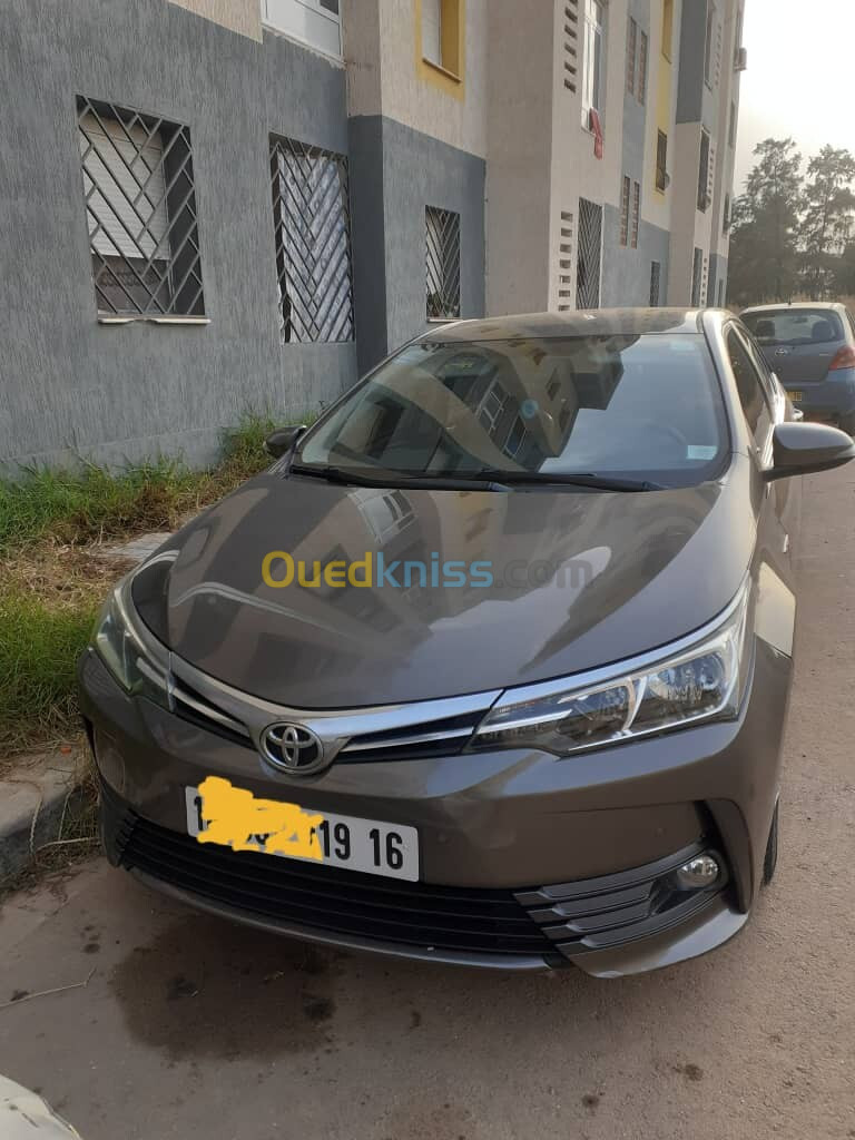 Toyota Corolla 2019 Executive 