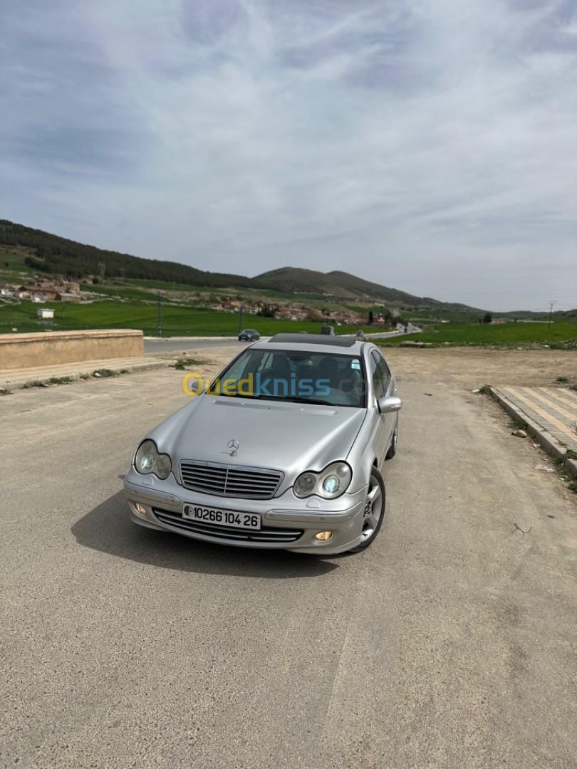 Mercedes Classe C 2004 C220