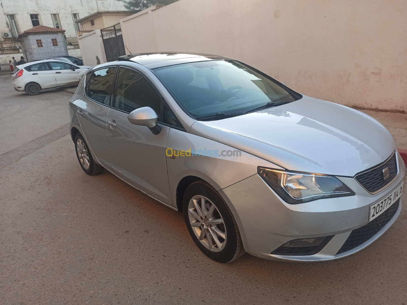 Seat Ibiza 2014 Fully +Toit ouvrant