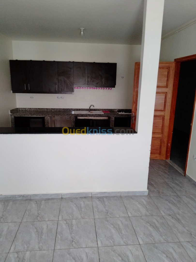 Location Appartement F4 Oran Bir el djir